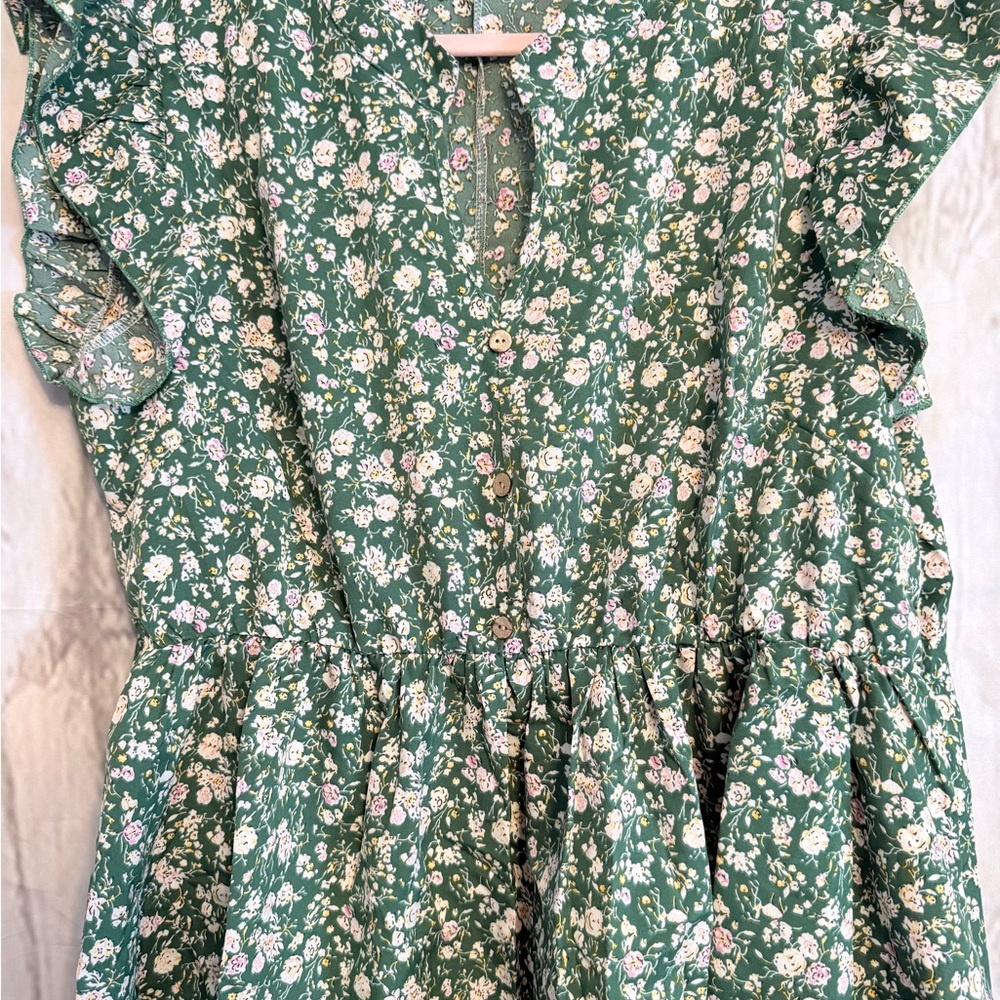 Ditsy Floral Green Peplum Top Sz 2XL